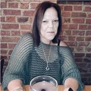 I give support and teach in a easy friendly environment